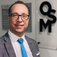 Mr Sam Bewsher - Orthopaedic Surgeon